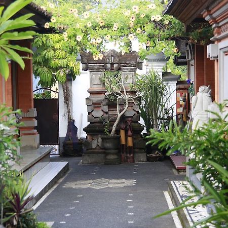 Tagel Karsa House Hotel Ubud  Exterior photo