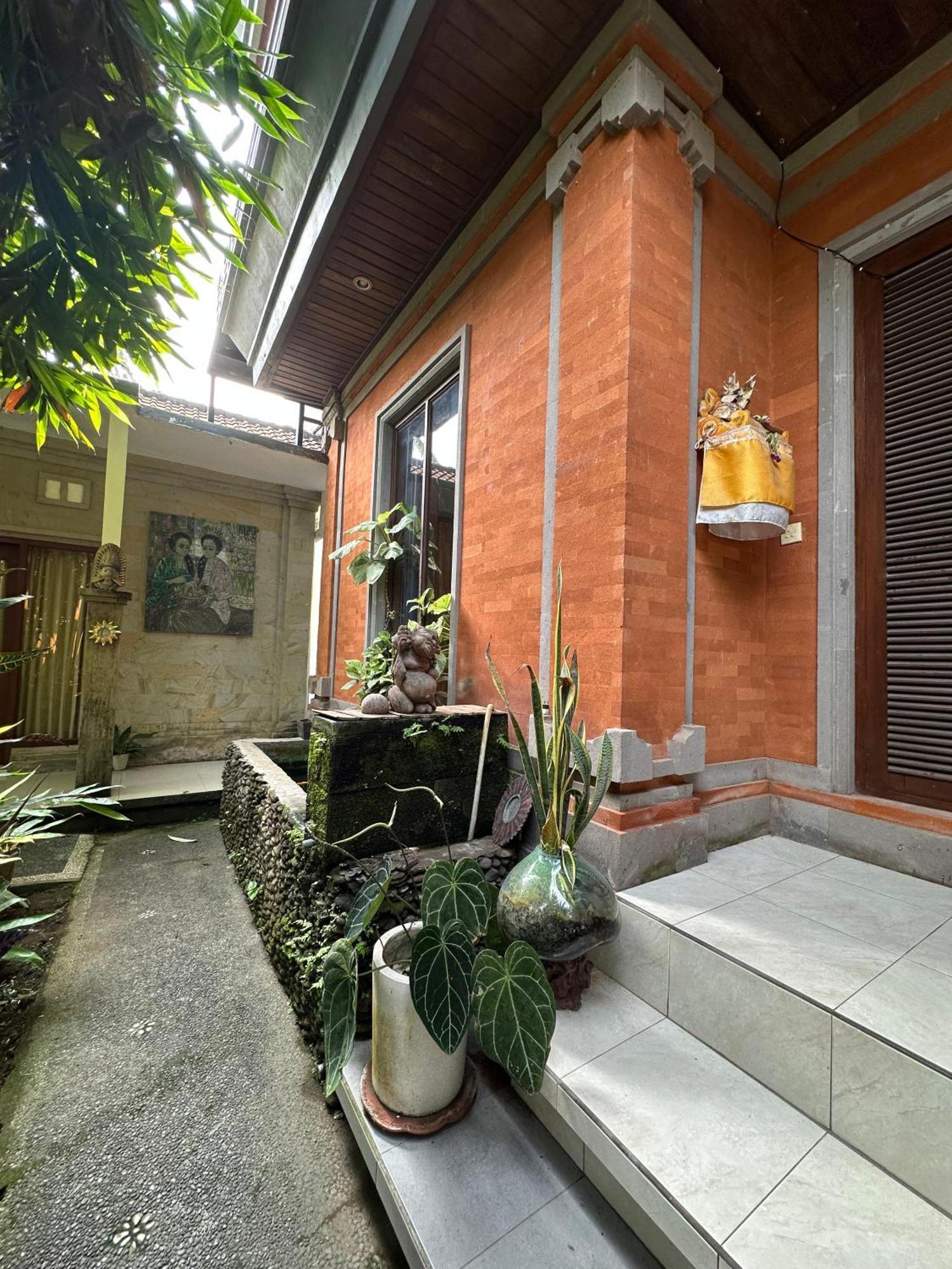Tagel Karsa House Hotel Ubud  Exterior photo